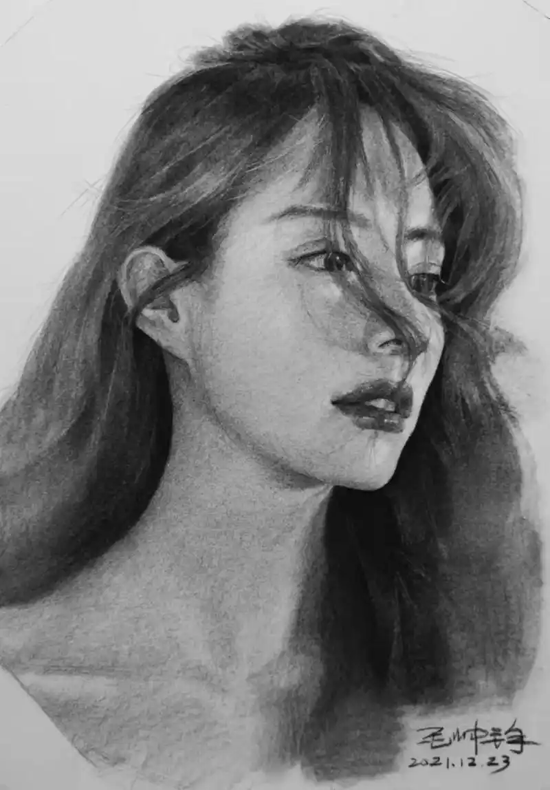 绘画 #素描头像 #素描人物 #高级感  - 抖音