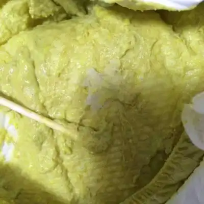 宝宝的大便是很淡很浅的黄色,有些发白发灰,会是陶土样大便吗.