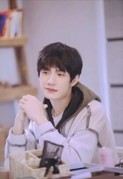 张颜齐|十分可爱得十分