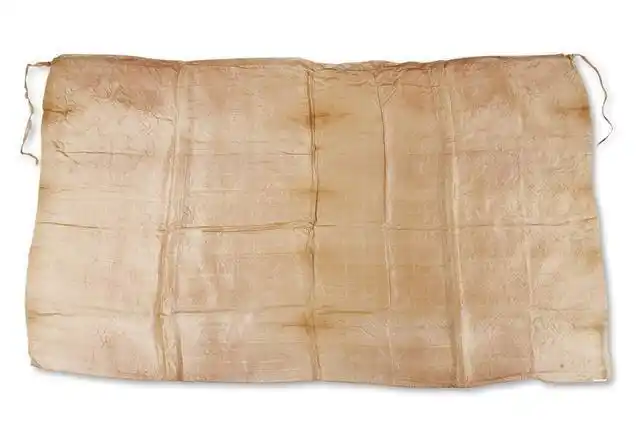 蚕桑丝绸是中国古代重要的发明创造之一,它与中华五千年古老文明同岁.