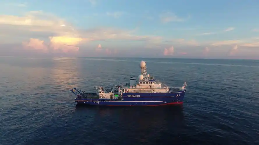 历史航次-"嘉庚"号海洋科学综合考察船(厦门大学)