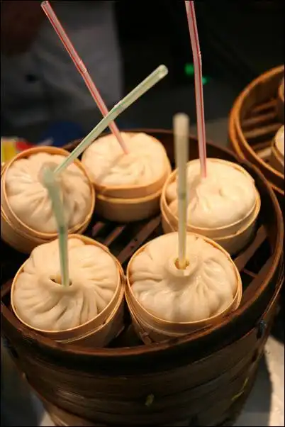 看世博吃美食上海小吃大全