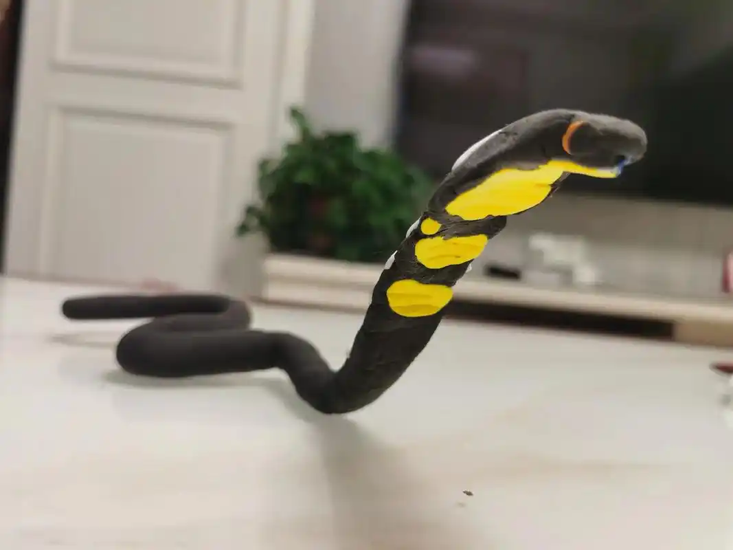 怪物来袭#彩泥#玩偶蛇 - 抖音