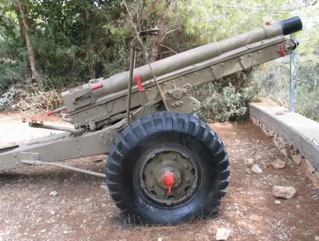 二战德军牵引式火炮:"榴弹炮" 博物馆图片集