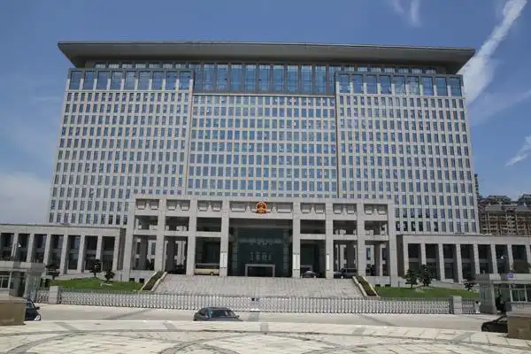 龙湾区人民政府办公大楼伸缩门案例