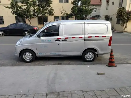 【图】有没有人买荣光v封闭式货车的,进来交流交流_五菱荣光v论坛