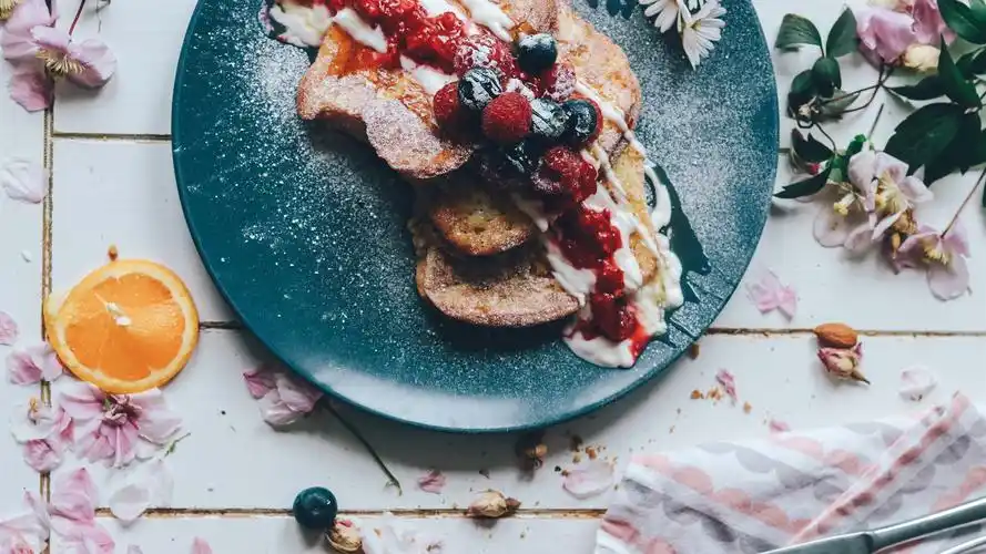 首页 其它 早餐,三明治,果酱,点心,鲜花 壁纸 当前尺寸:2560x1440,你