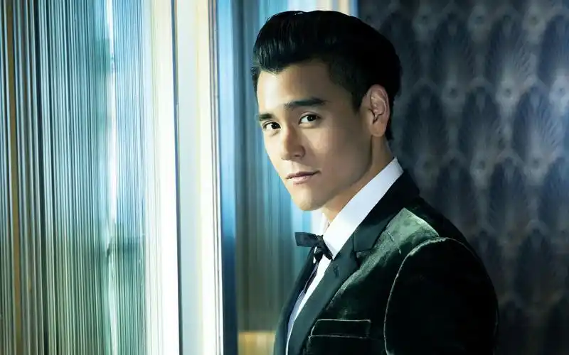 "考证达人"彭于晏,别人拍戏是为了赚钱,他拍戏是为了考证.