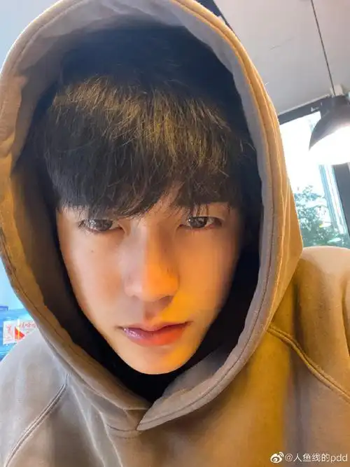 余庆伟个人资料简介,为什么叫人鱼线的pdd和叙利亚小