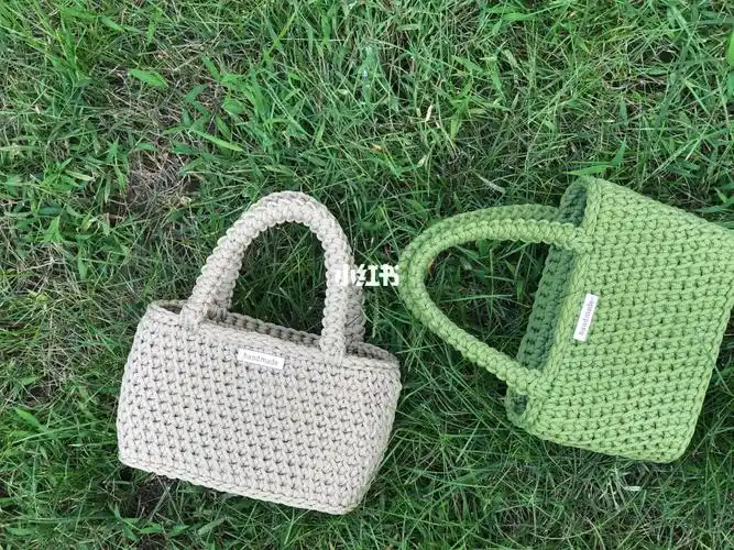 钩针包包教程斜纹小方包下