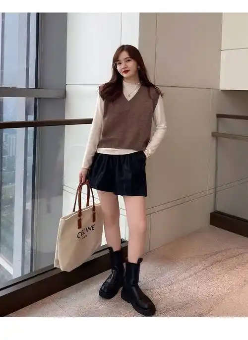 v领背心毛衣宽松外穿薄款秋冬冬天保暖针织马甲女士内搭毛线马夹女式