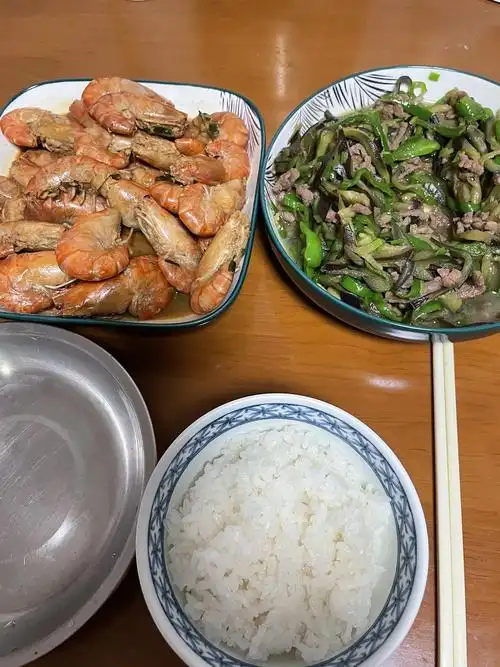 自己做饭自己吃