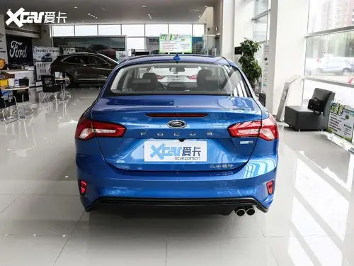 爱卡首页 > 汽车图片 > 福特 > 福克斯三厢 > 2020款ecoboost 180