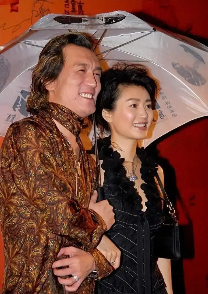 帅哥千千万,就怕遇到吕成功这种,王小丫可算是遇到高端玩家了