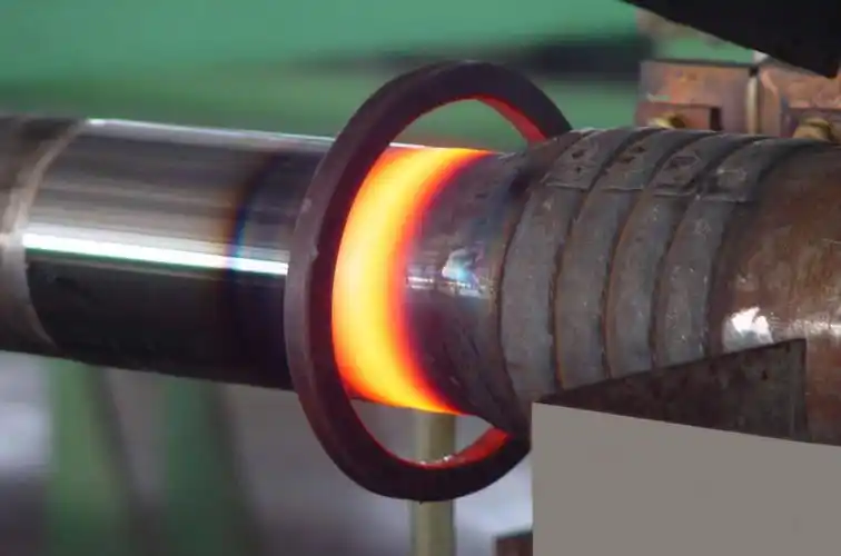 实拍钻杆的焊接过程这种工艺就叫摩擦焊长见识了