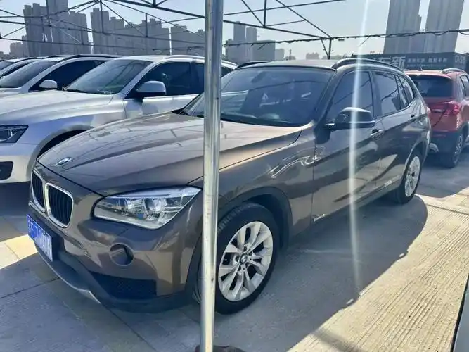 14年宝马x1 美女一手车 4.8万公里 精品车 #二手车搬 - 抖音