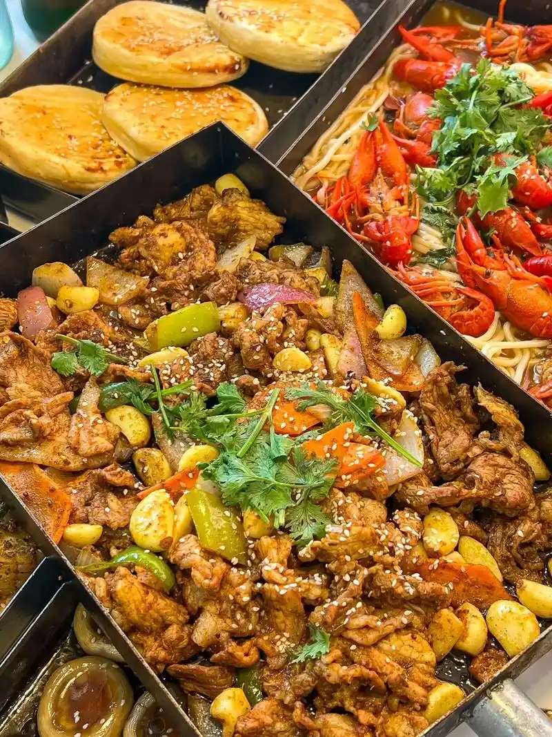 乌啦啦同款戳子肉.来青岛戳子肉真的可以试 - 抖音