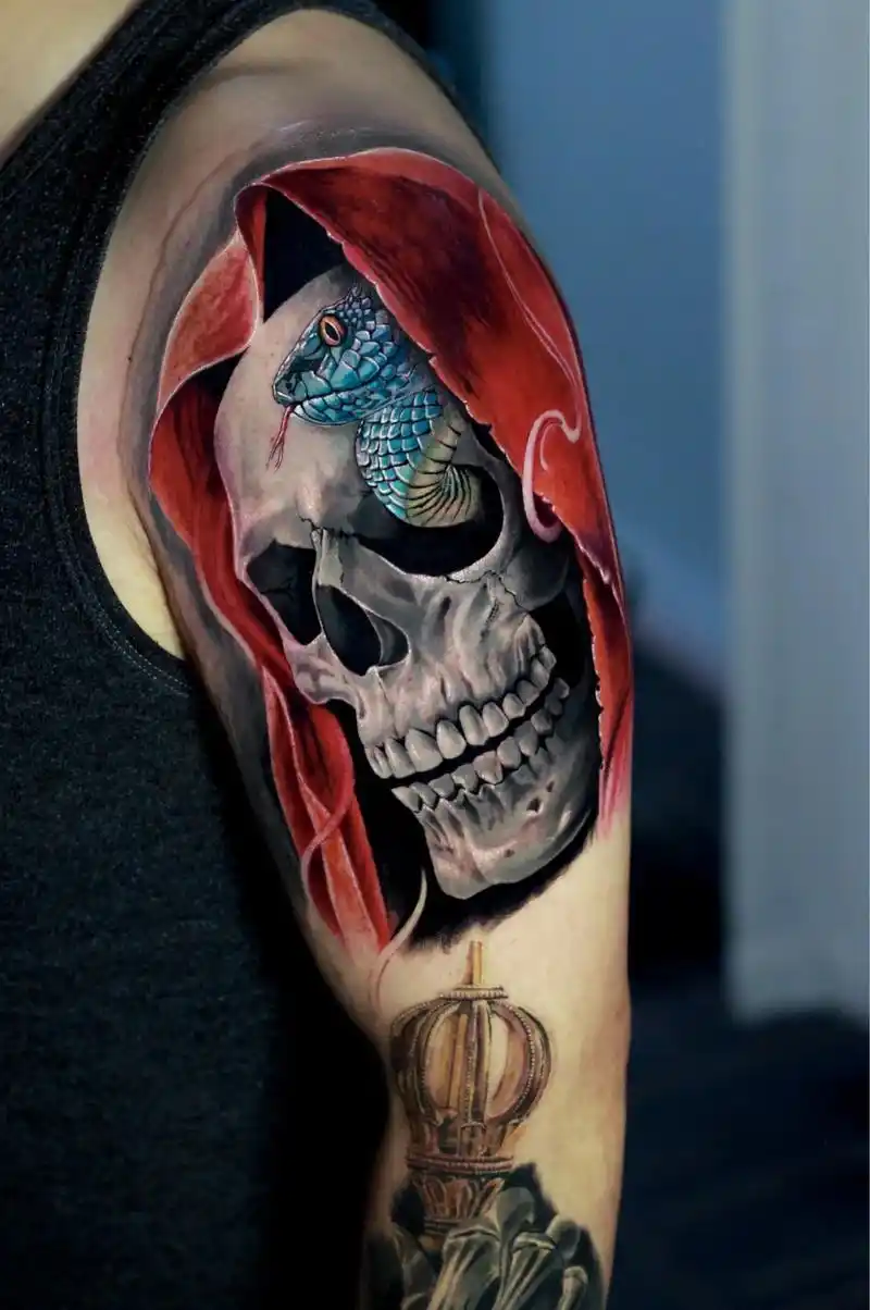 闰土作品彩色写实也能这样骷髅蛇 #纹身 #写实 #花臂 #彩色写实