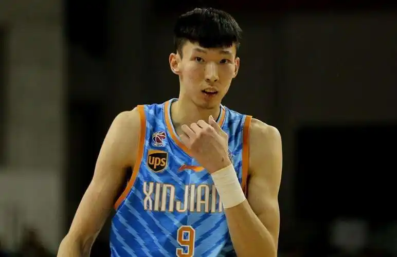 资料 男篮周琦个人简历 国家男篮周琦 男蓝运动员周琦 男篮:不是辽宁
