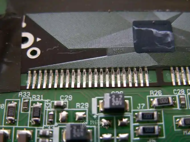 经典的美国德州仪器ti83plus图形计算器拆修