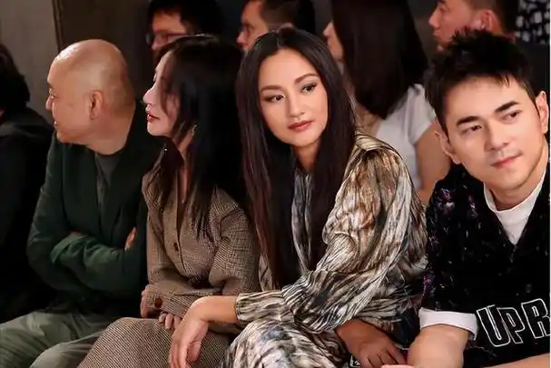 把琼瑶女郎和谋女郎放到一起对比才发现骨相美和皮相美的差距