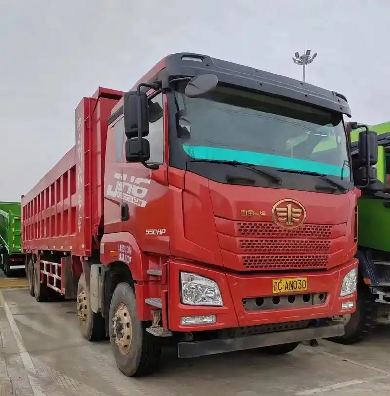 解放jh6前四后八自卸,准新车,实表3万多,21年4月,车已 - 抖音