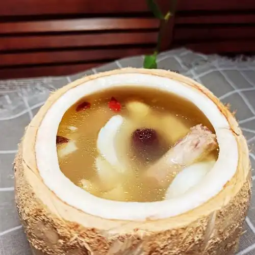 椰子炖鸡的做法_椰子炖鸡怎么做_线线3896的菜谱_美食天下