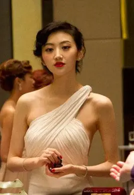 澳门风云景甜养眼发型图片