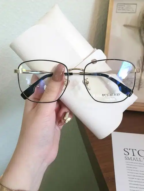 绅士范满满的黑金眼镜60男女同款78