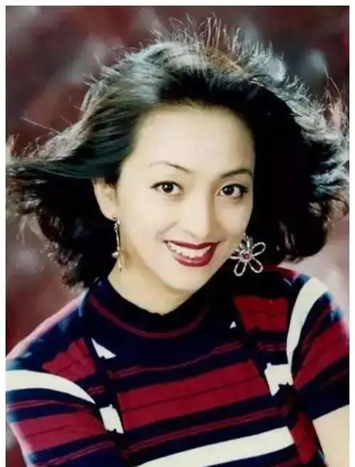 李勤勤出生于北京大院三嫁老外惨遭抛弃如今怎样了