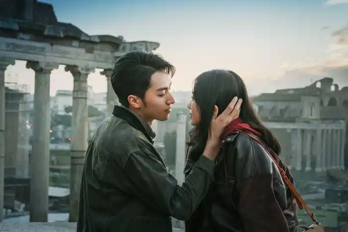 2022年06月10日 - 以罗马为背景拍摄的电影《遇见你之后》放映活动在