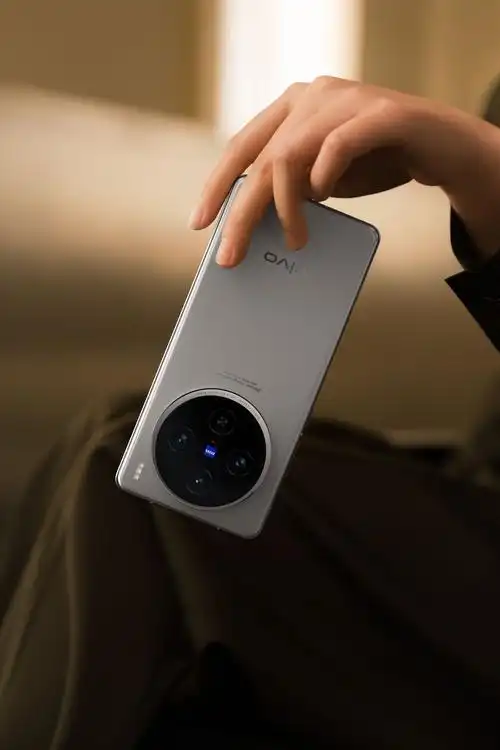 vivo x100 系列新品发布会官宣,影像灭霸x100 ultra超满分旗舰