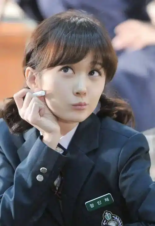 张娜拉:曾经红极一时的"刁蛮公主",如今为何在中国消失了_父亲_表演