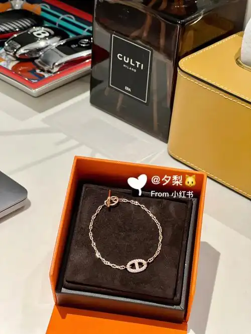 爱马仕小猪鼻手链