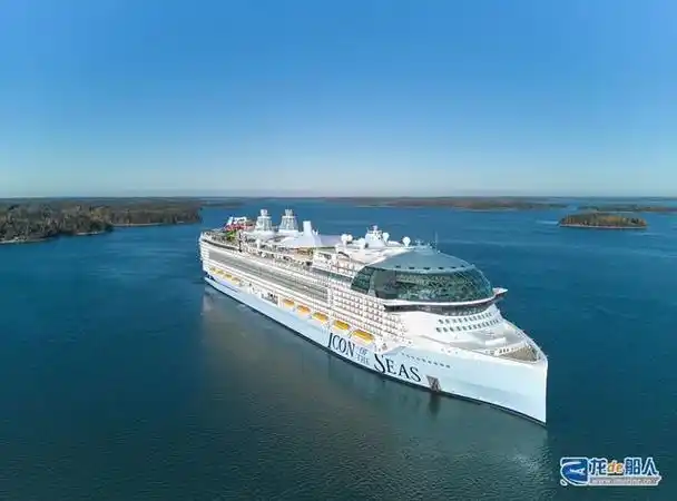 全球最大,最先进豪华邮轮交付