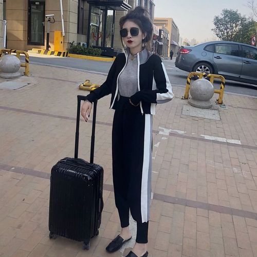 精神小妹女装套装网红社会女套装快手红人抱走潘婷同款针织休闲拼