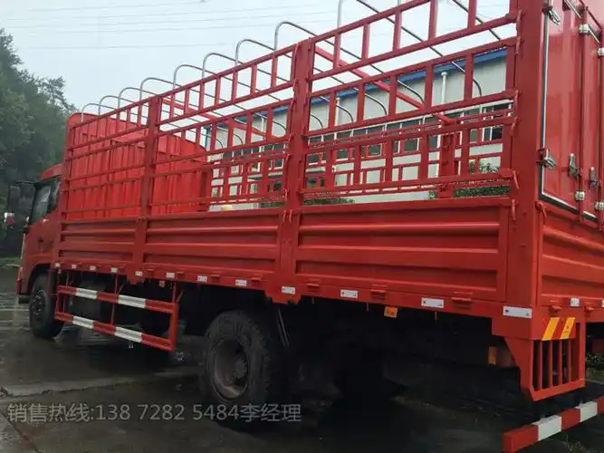 河南濮阳刘老板成功订购新款东风天锦6.8米高栏货车