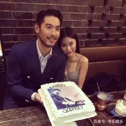 高以翔事件余波未消,女友bella晒婚房照片惹泪目,随后秒删