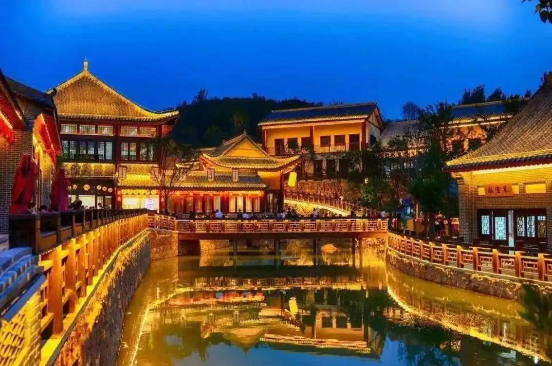 石家庄德明古镇这种新建古镇景点,东西还挺贵,却没有一个古建筑