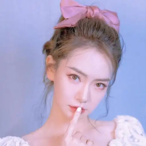 戚薇的时尚表现力真的是绝了泡泡袖造型大合集不愧是时尚女王