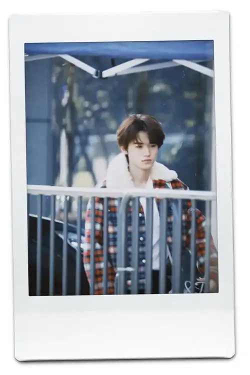 宋亚轩王牌对王牌##超话星愿池##宋亚轩拍立得