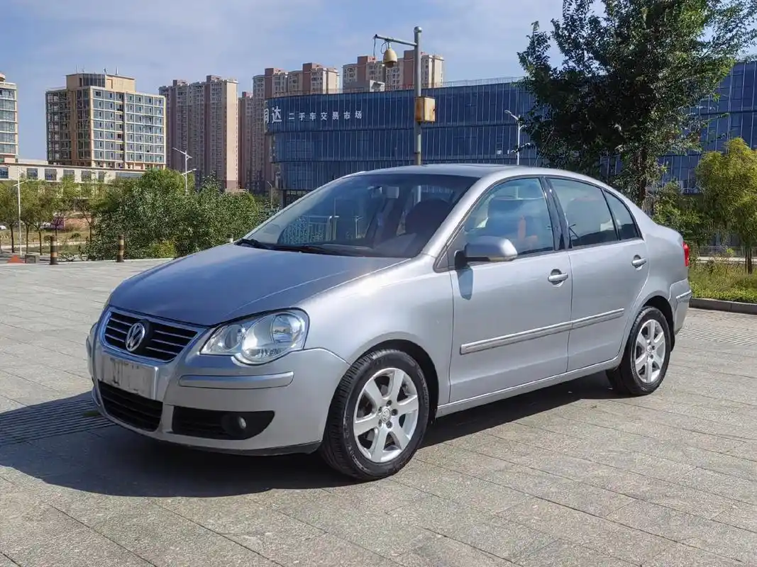 新到:10年大众polo,排量1.4l自动雅致版,6挡手自一 - 抖音