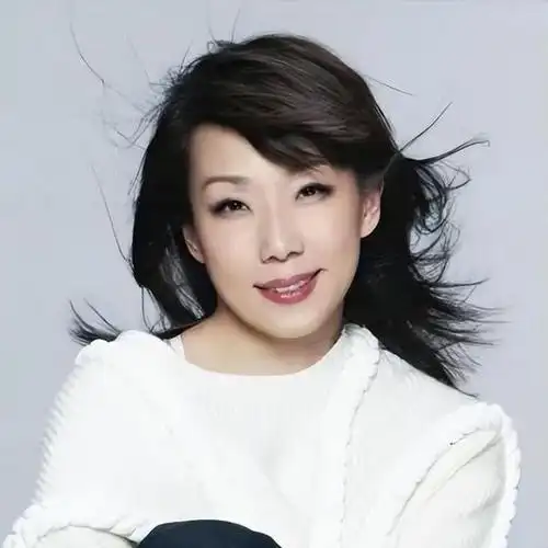 纪实歌手林忆莲情感经历丰富如今57岁却仍是孤单一人