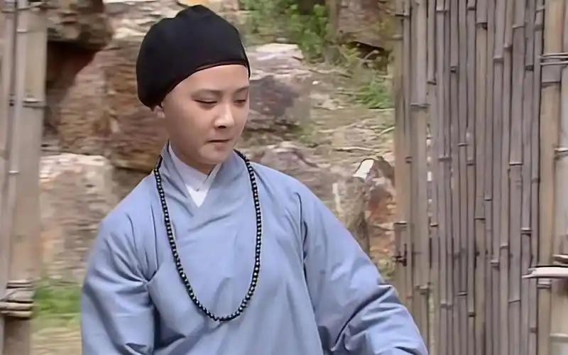 240.贾惜春出家为尼,她为什么要选择出家