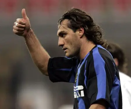 国际足坛十大流浪汉 维埃里的11个东家(组图)