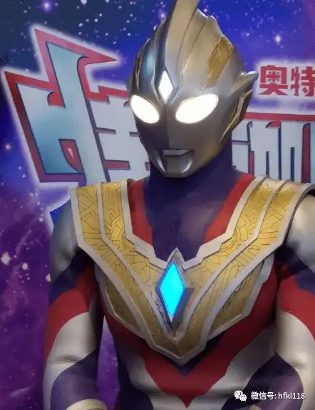 特利迦奥特曼访谈节目:遥辉想和欧布共同作战