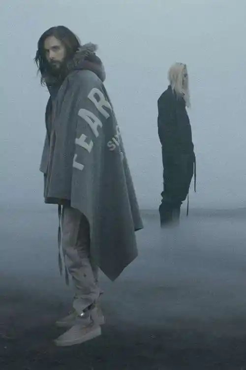 品牌官网:https://fearofgod.com所属国家:美国品牌风格:潮流品牌