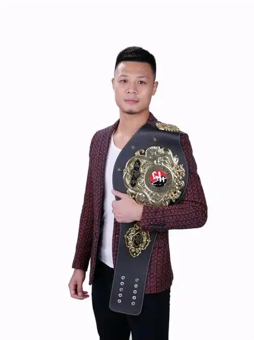 武观天下 | 走访武林系列之铁峰搏击李铁峰教练的蜕变之路|散打|拳击