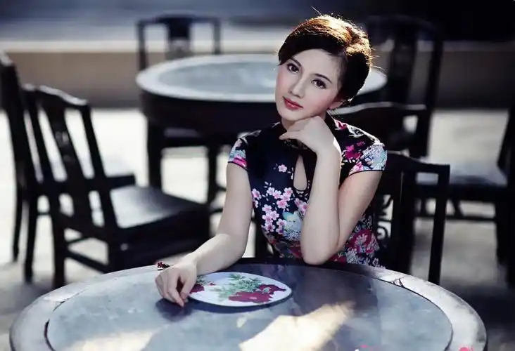 【转载】◇风华绝代【旗袍秀】 69>◇〖唯美高清旗袍人物素材