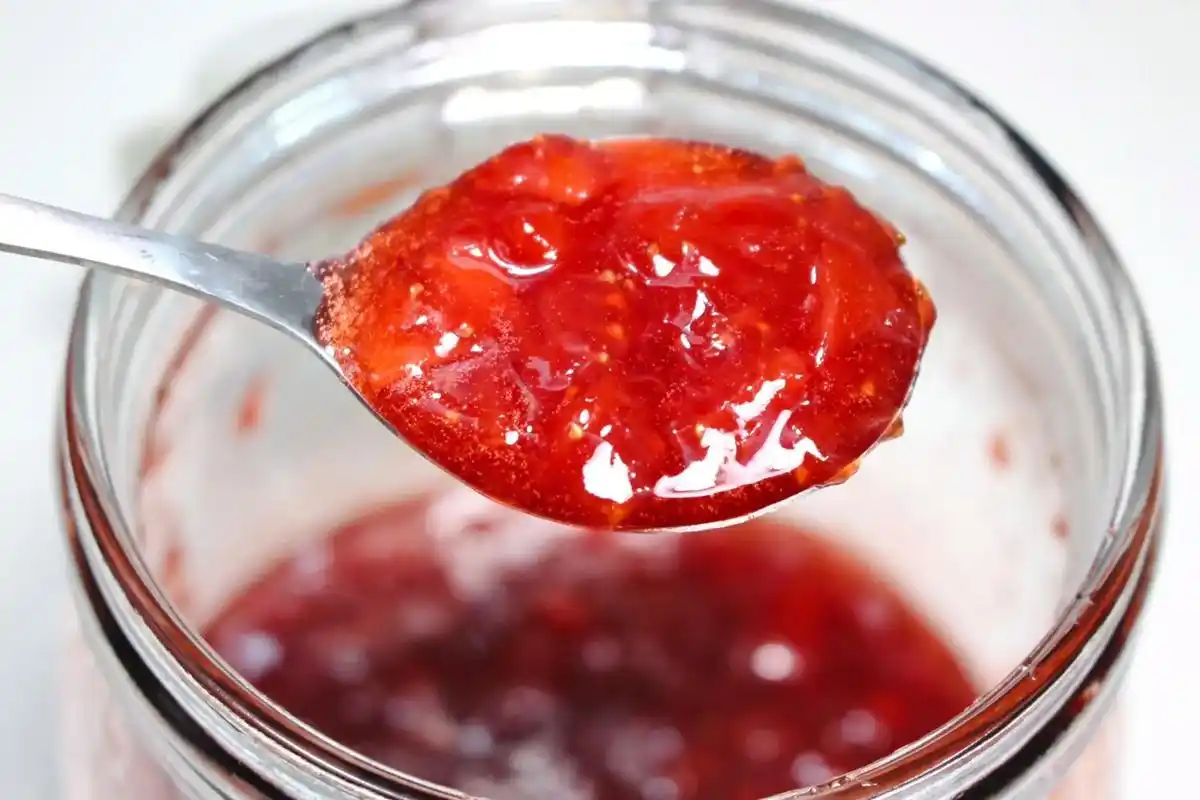 自制草莓酱 1000g红颜草莓77400g白砂糖,步骤如图所 - 抖音